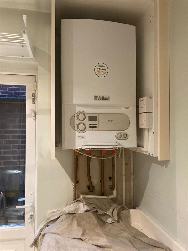 Original Vaillant ecoTEC plus 635 system boiler in Sunnyfield Mill Hill