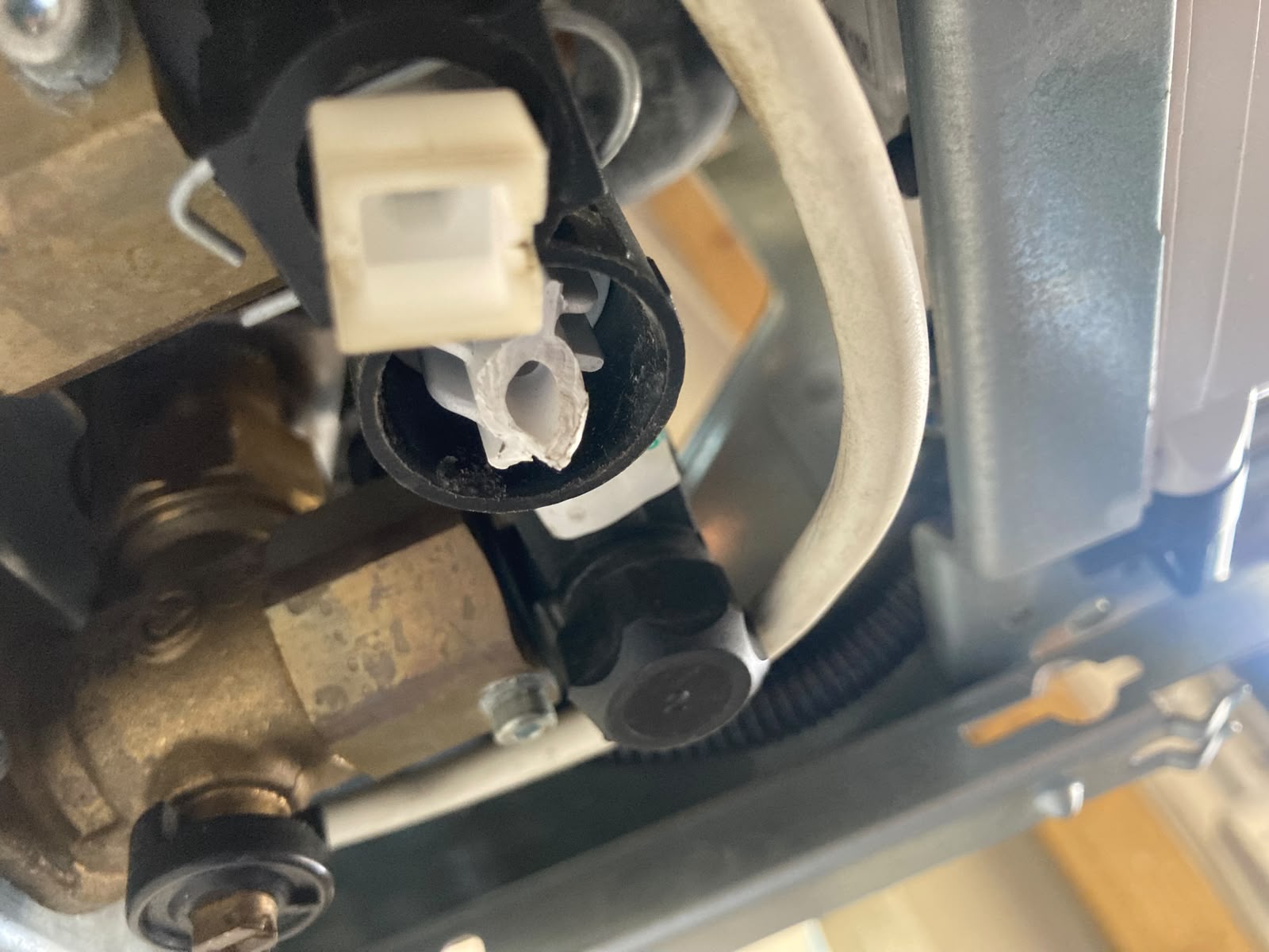 Broken Worcester Bosch filling-loop key stuck in the open position